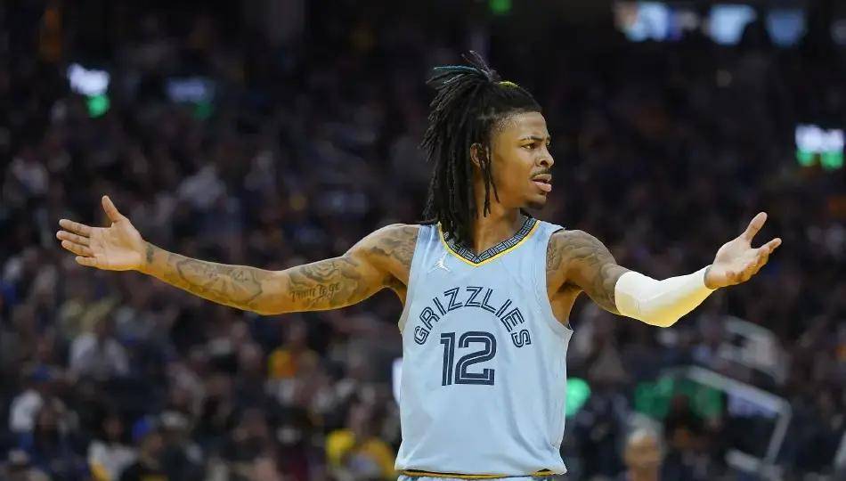 状态不稳！NBA职业联赛中文官网__实时赛程比分+球队资讯湖人对决灰熊看点足胜负悬念待球场上揭晓