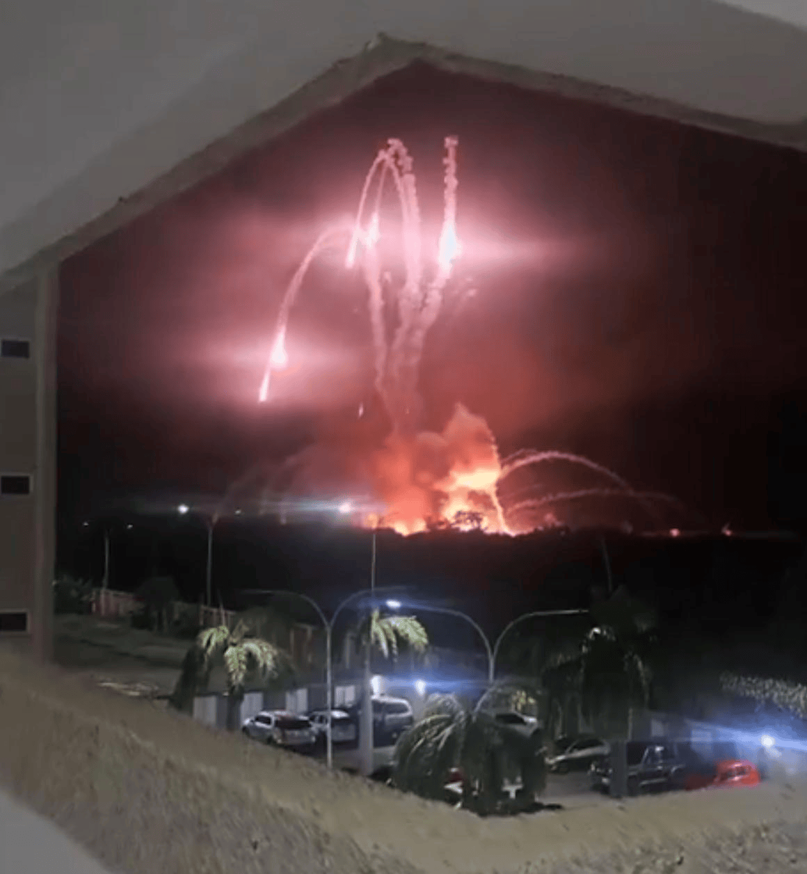 马杜罗被军方出卖,委内瑞拉军队见死不救,坐视总统被美军抓走?