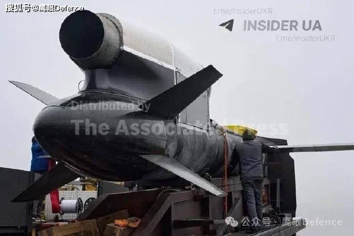 击中俄最大电池厂！去年仅4天没遭空袭，5枚“火烈鸟”4枚被击落