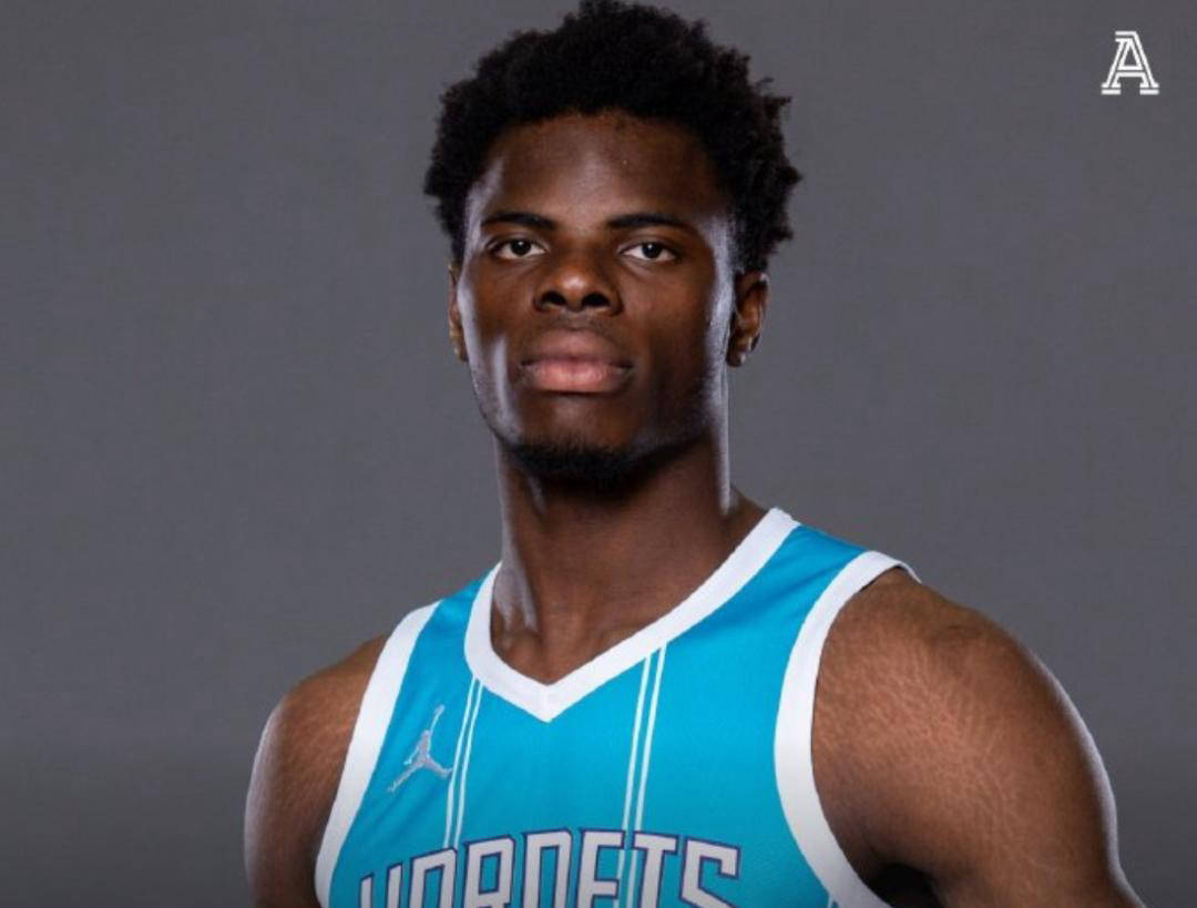 历史第一人！31号秀退出NBA反向加盟NCAA为何敢这样？欧洲篮球联赛中文网__赛程比分+球队资讯+盘口分析