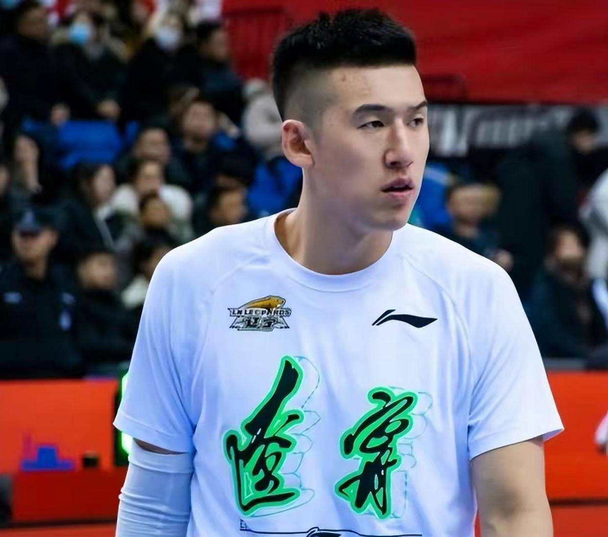 欧洲篮球联赛中文网__赛程比分+球队资讯+盘口分析CBA前十轮最佳阵容出炉！现役国手集体落选辽篮神锋付豪反超胡金秋郭士强选人标准遭质疑