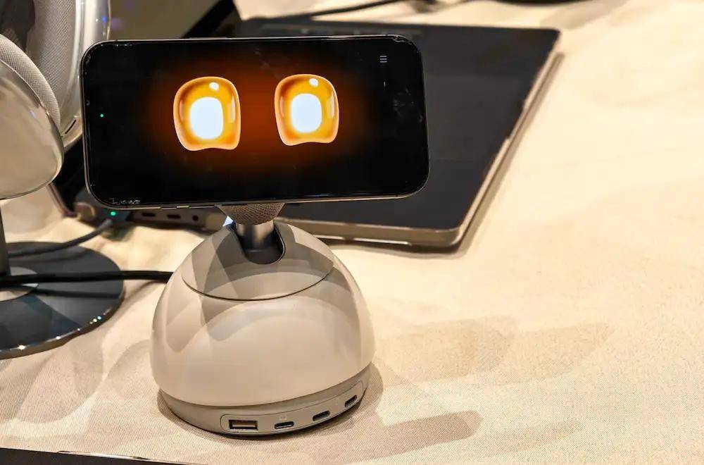 暴走2万步逛遍CES2026：9大方向最火，中企霸场，机器人全明星大乱斗