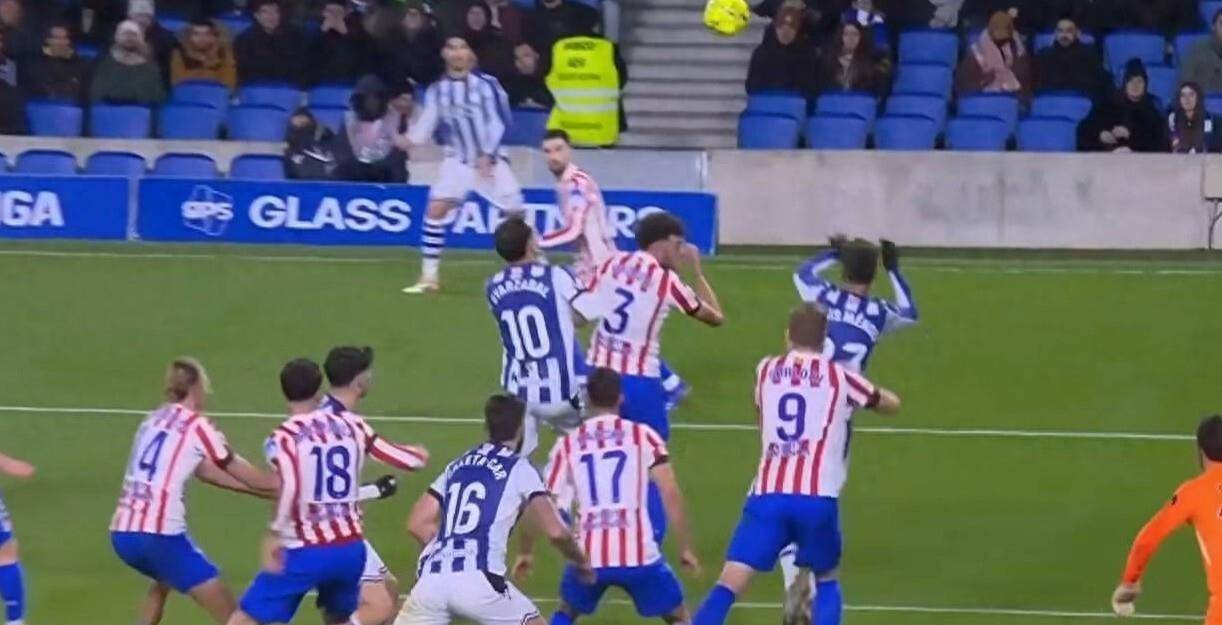 西甲积分榜出西班牙足球甲级联赛炉！马竞1-1丢分皇马5-1前二仅差4分