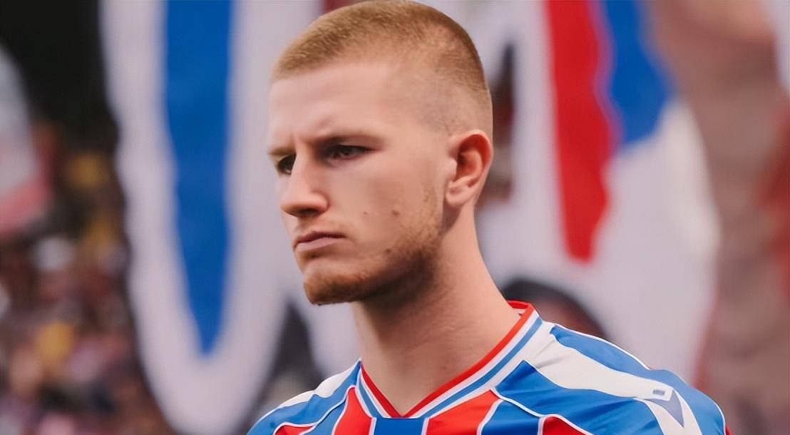 原创             切尔西豪掷135亿镑锁定维尼修斯，皇马卖人筹资抢购英超新星沃顿