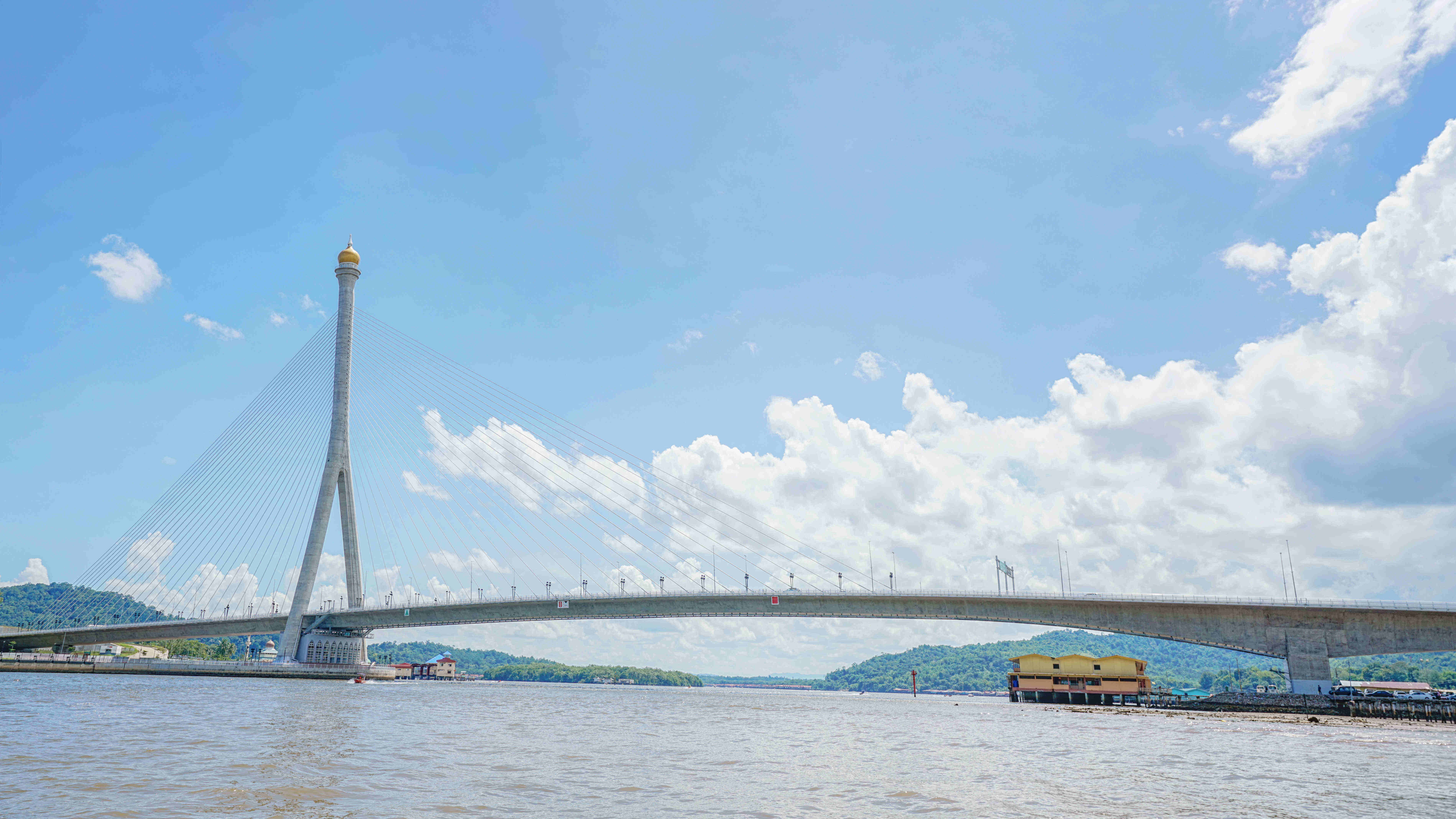 乐鱼体育- 乐鱼体育官网- APP世界杯指定平台在济南如何选择研究生留学中介？前十机构反馈及时是关键