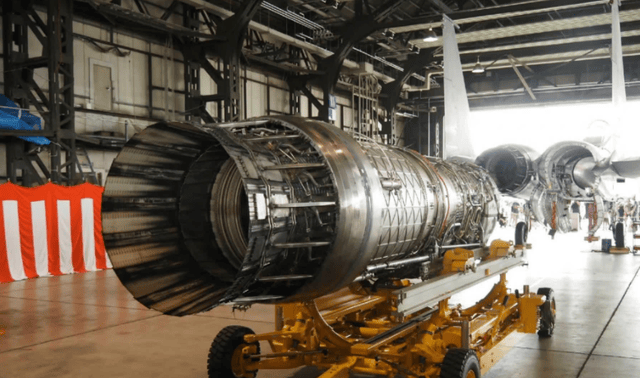 别追了！歼-20A“满血版”官宣，F-22再无翻身可能？