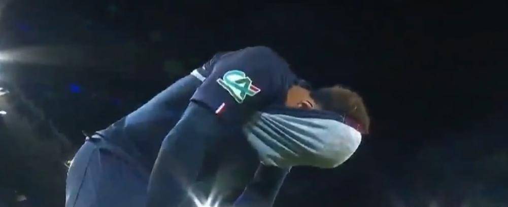 巴黎爆冷夜皇马阿隆索下课C罗三连足球直播-NBA直播_英超_世界杯体育【超清在线观看】败！足球世界一天变天