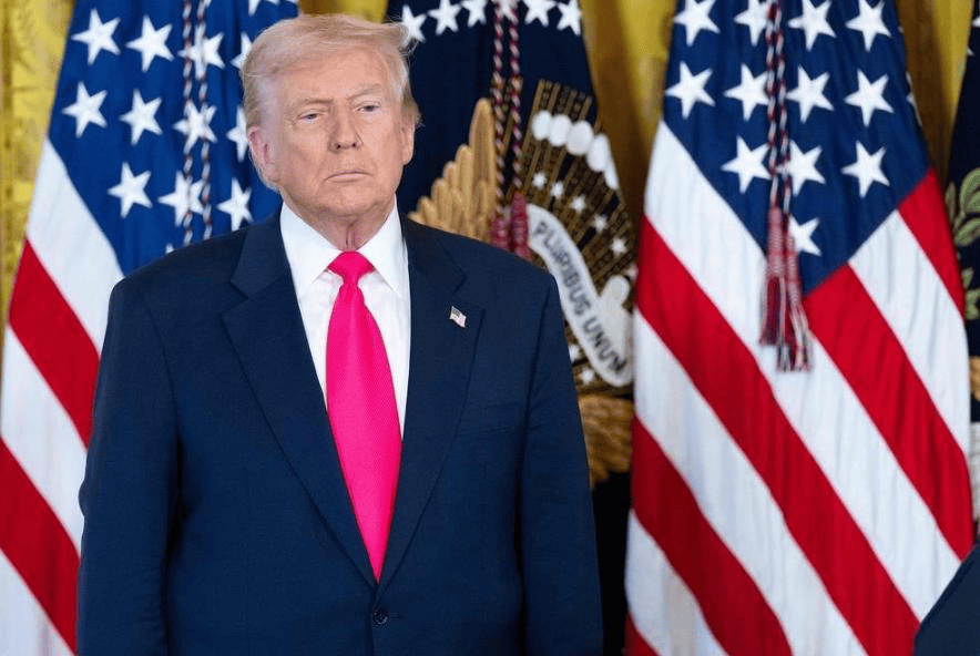 叛军投降，截获6万支枪，军队拒美国策反，伊朗给委内瑞拉上一课