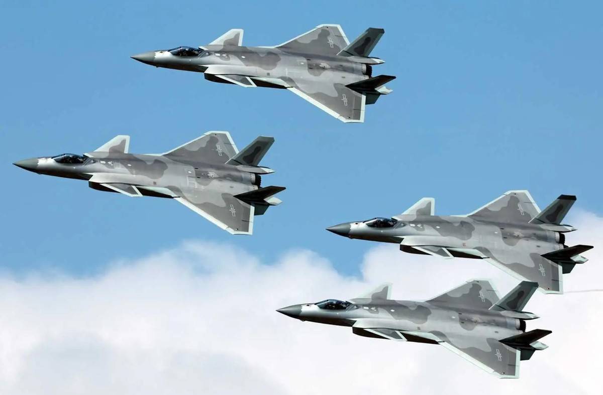印度又采购114架“阵风”，四年后能抗衡千架歼20吗？印媒很悲观：已无法抵抗！
