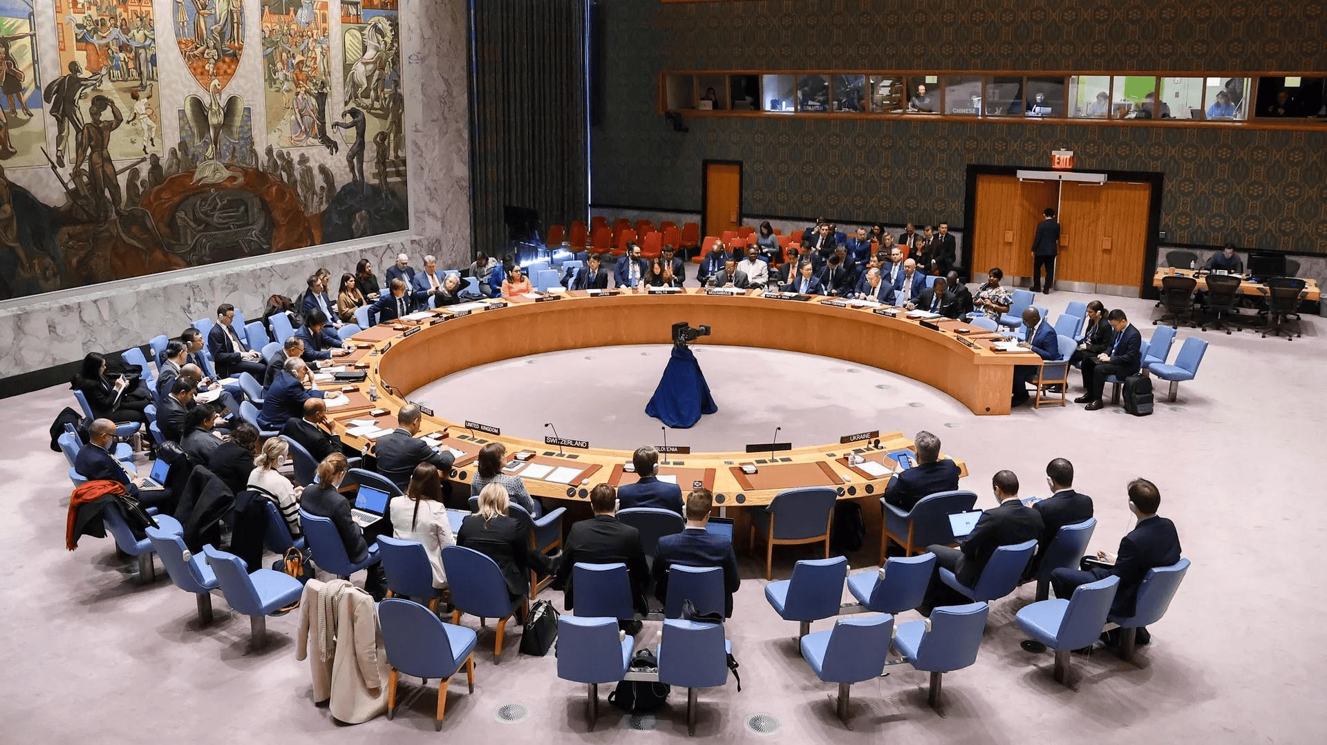 联合国连续爆发两场交锋！中方当场把话说死，日本根本没资格入常