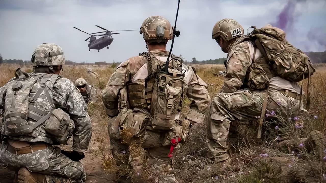 走美军的路，让美军无路可走！官媒：陆军单兵顺畅呼叫空军战机