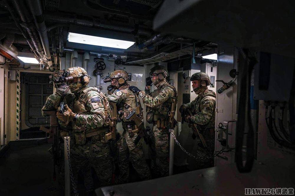 比利时特种部队VBSS训练解读特殊战术动作FN57手枪作用很重要