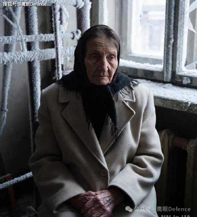 纳粹大屠杀幸存者在基辅被冻死！寒冬潜水修复热电厂，送别英雄