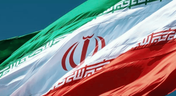 伊朗已被包围,美军动手前,普京派人来探中方口风,董军斩钉截铁