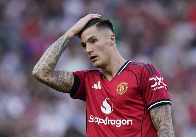 一日英超动态全揭秘：欧冠附加赛激战在即卡