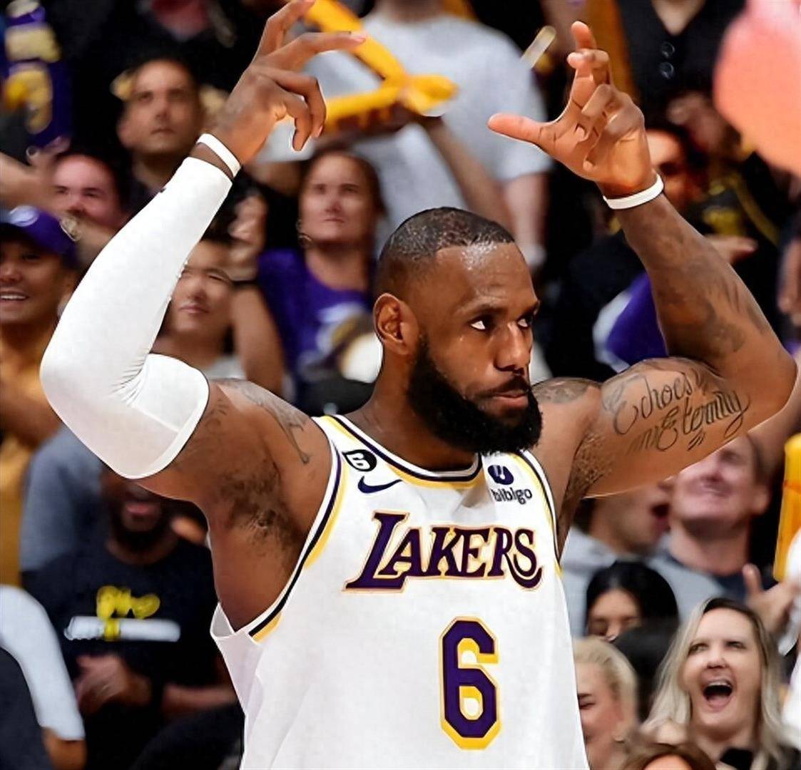 詹姆斯若参加选秀真能稳拿状元？未必！NBA职业联赛中文官网__实时赛程比分+球队资讯遇到这三位球员他也得甘居其后