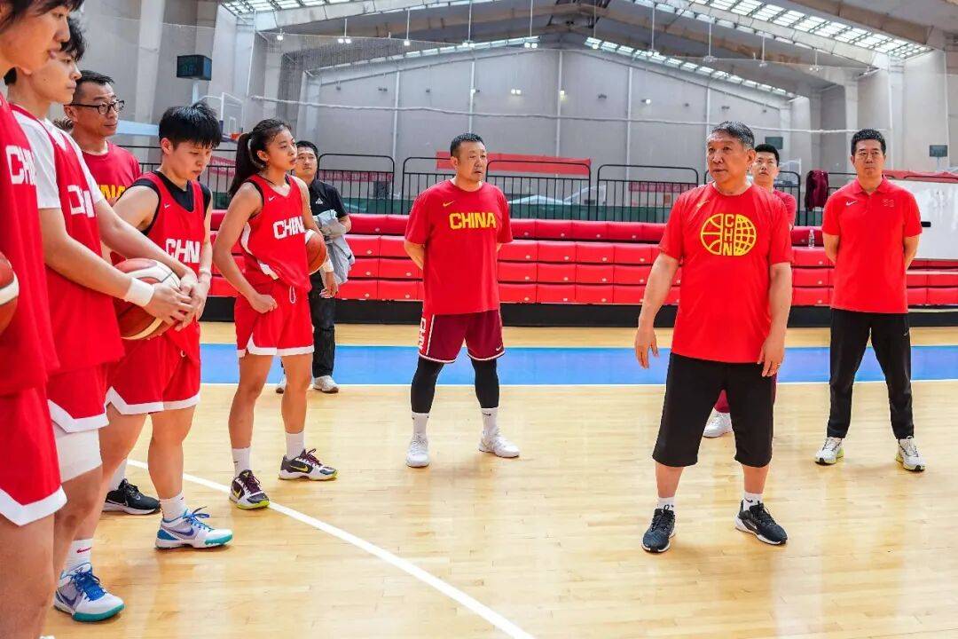 压力不小！女篮世预赛赛程出炉中国女篮将连战五大洲强敌欧洲篮球