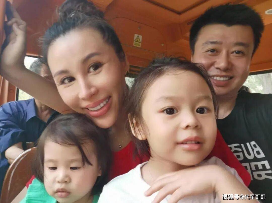 演员张宁益：与奥运冠军马琳离婚后，再嫁金融学霸，如今过得怎样?