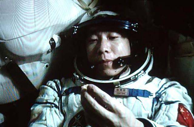 杨利伟曾在太空听到神秘敲门声多年以后谜官网合法彩票平台- 北京赛车- 时时彩体彩六合彩团终于被揭开