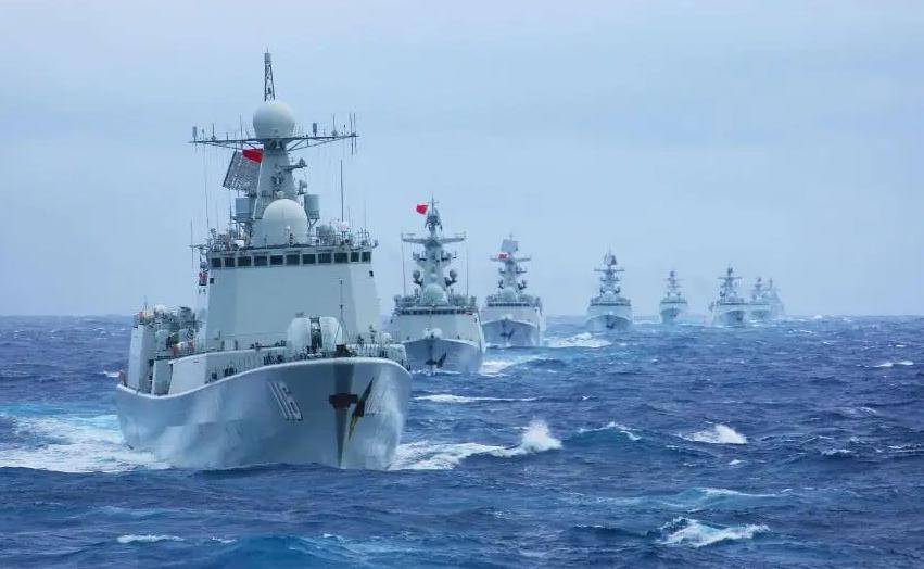 8艘055大驱有多猛？一旦火力全开，能否击沉美军航母编队？