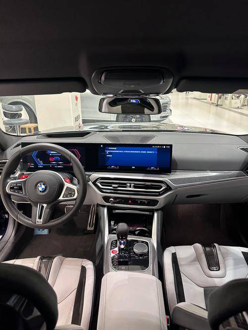 50万级豪华轿车推荐舒适奢华有面子(图1)