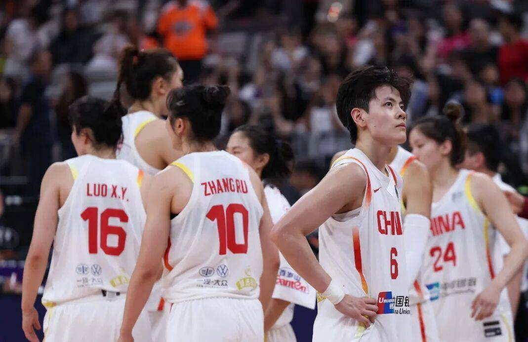 U23亚洲杯_U23亚洲杯直播_赛事直播LIVE中国女篮对阵巴西女篮！13人大名单公开！宫鲁鸣指导霸气发声韩旭李月汝即将回归