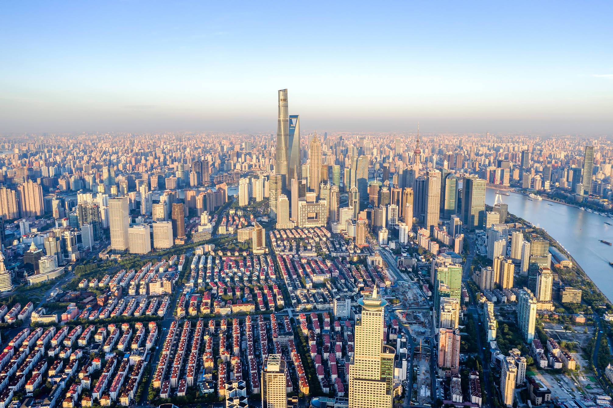 现在这个市场行情要不要卖掉小房子去换一个大的？德信体育- 德信体育官网- APP