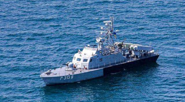 伊朗海军沪东级导弹被炸了，歼7全军覆没，美军偷袭后却急寻停火！