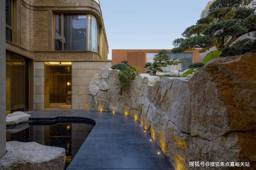 越秀外滩樾官方售楼处电话(越秀外滩樾)官网首页-营销中尊龙凯