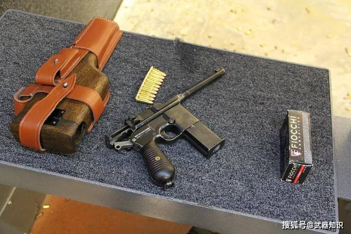 从固定弹仓到可拆弹匣 毛瑟C96系列供弹系统的革命性进化