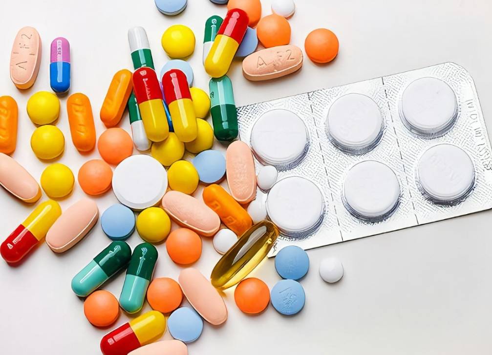 广东储牌药业有限公司新曲线：药品说明书-遵医嘱用药的法律保障