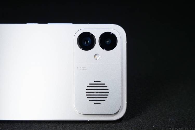 REDMI K90 Max评测：更纯粹的性能大魔王