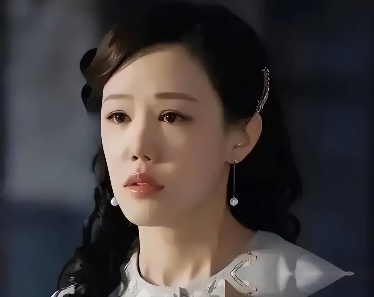 王姬现状：在美国生活女儿女婿住北京旧房坚持照顾33岁病儿子