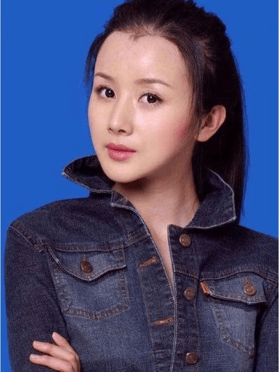 古装第一美女孙菲菲被暴打毁掉星路11年丧偶式婚姻压出满月脸