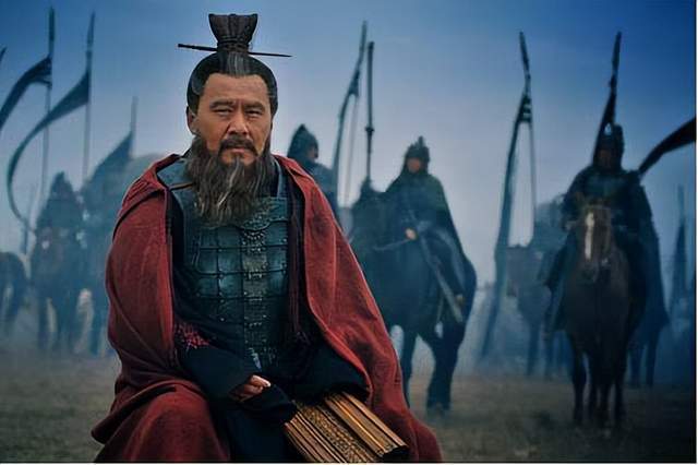 
        张邈曾和曹操亲密无间，却最终背叛曹操，这是为什么呢？