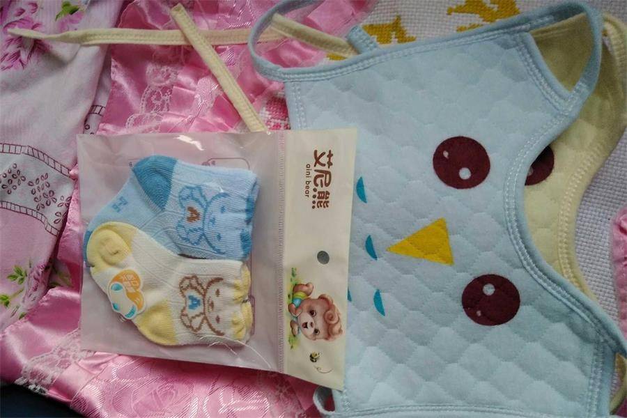 新手妈妈待产包避坑指南:这份清单才是真刚需