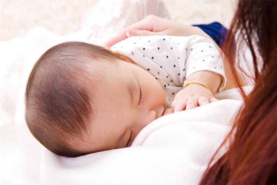 断奶牢记离乳不离人!断奶误区宝妈得知道