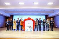 国足再弱也轮不到业余足球挑战