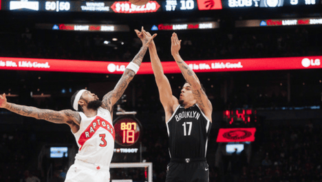 王鹤棣咸鱼飞升无实物表演