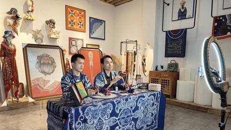三个县乡90后，把中国非遗带向世界杯