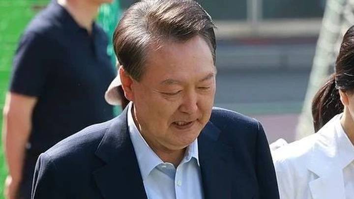 硕士论文剽窃坐实,韩国前总统尹锡悦妻子学位将被撤销,你怎么看?