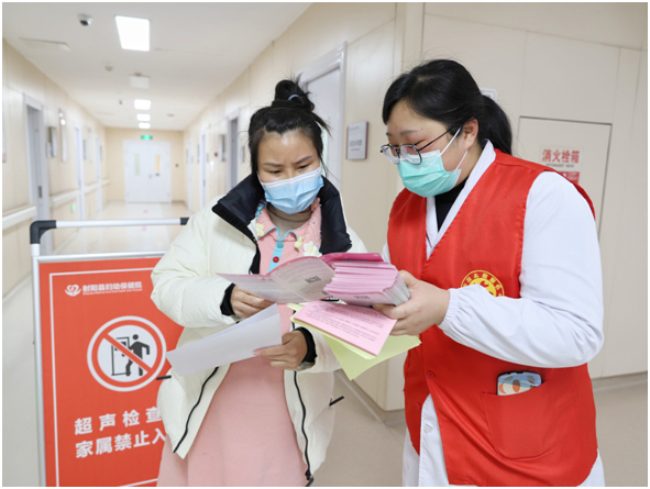 Kaiyun网址 开云科技助听共享美好生活——射阳县妇幼保健院开展“全国爱耳日”健康宣传活动(图2)