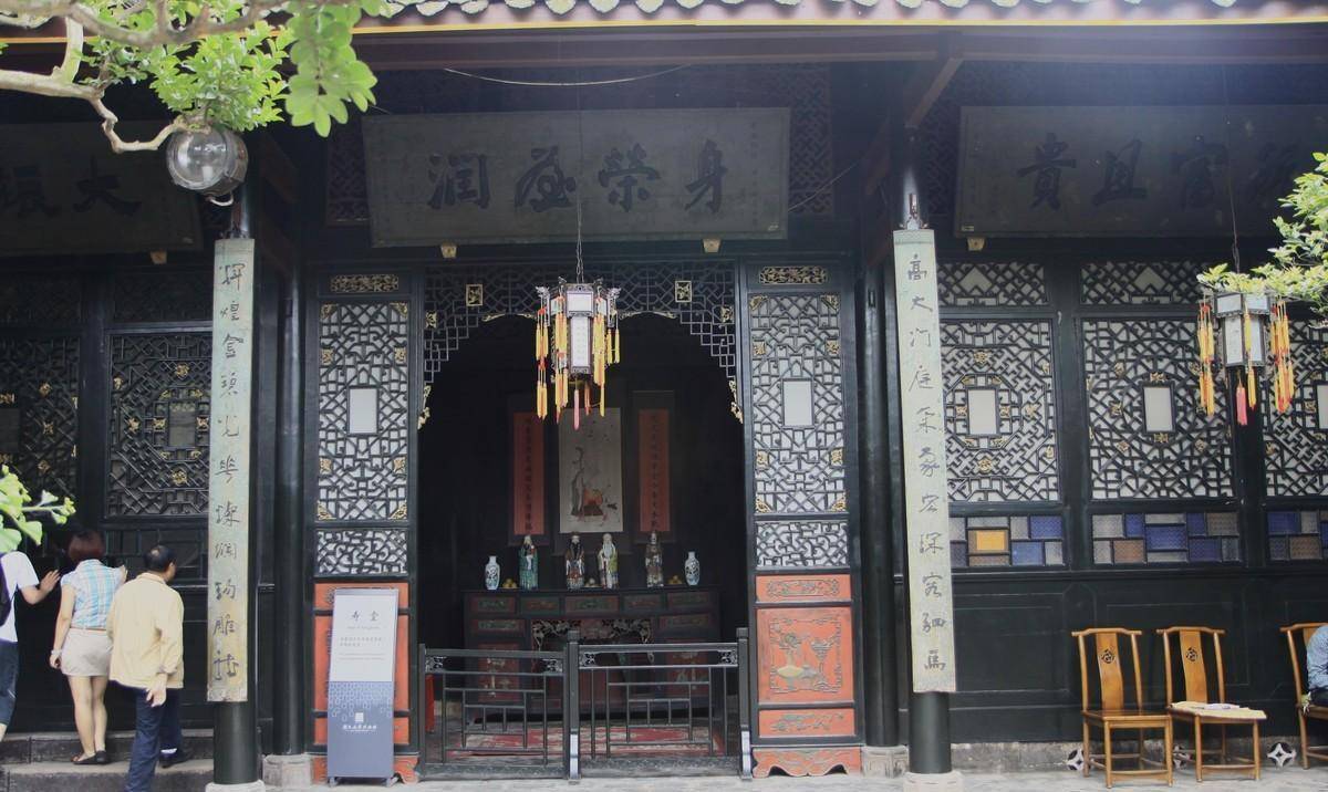 “恶霸地主”刘文彩庄园:如今成旅游景点,图8反映“滔天罪行” “恶霸地主”刘文彩庄园:如今成旅游景点,图8反映“滔天罪行”