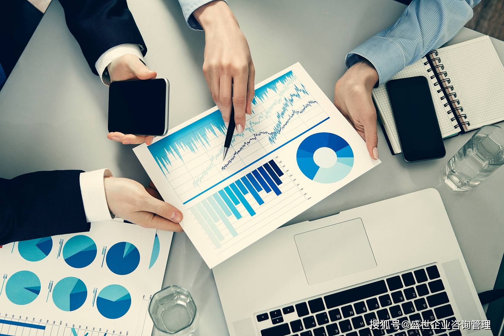 emc易倍登录2025香港公司税务全解析丨利得税薪俸税物业税(图2)