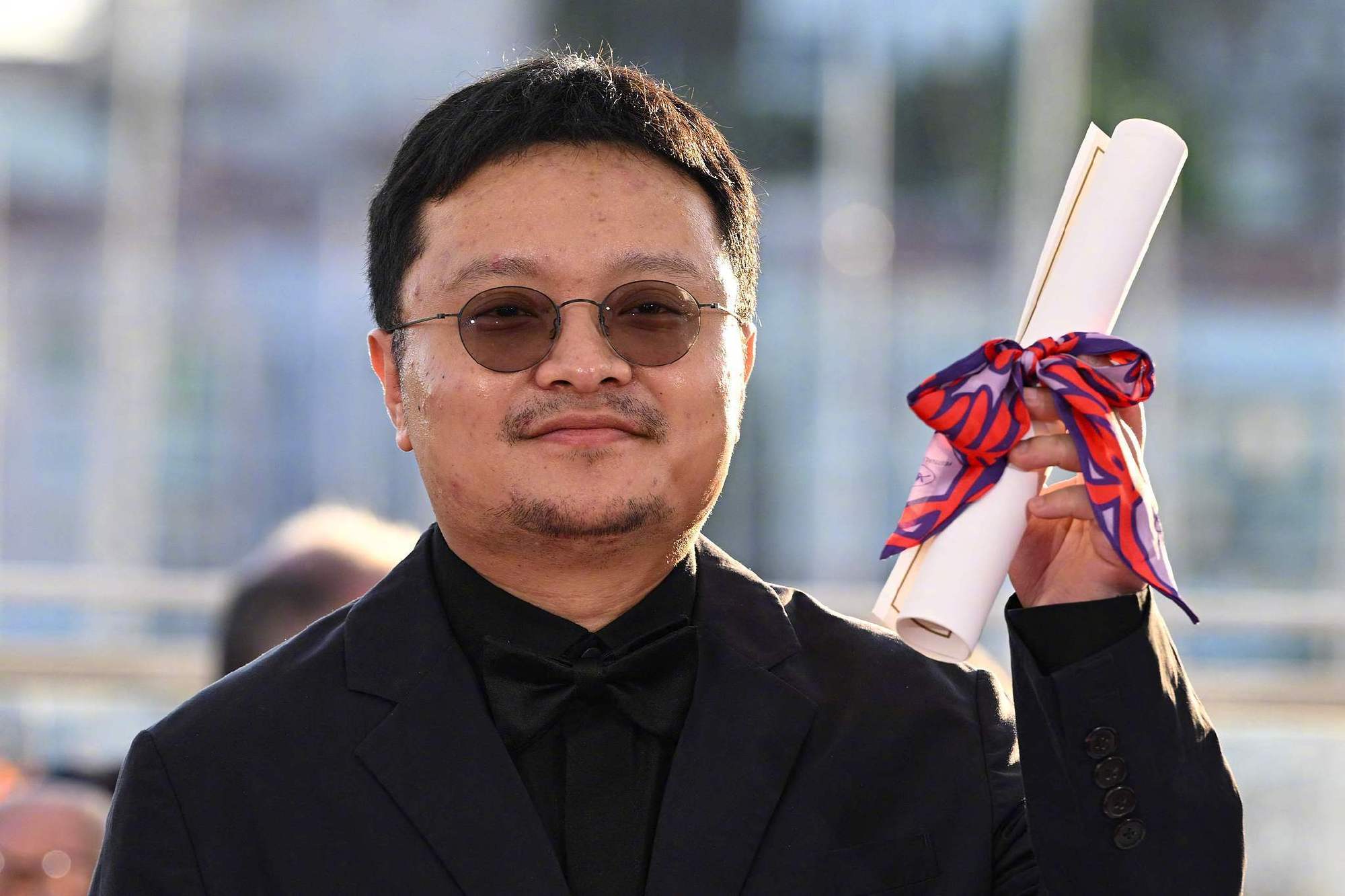 第78届戛纳电影节获奖名单出炉 《普通事故》夺金棕榈大奖 毕赣执导《狂野时代》获特别奖 第78届戛纳电影节获奖名单出炉 《普通事故》夺金棕榈大奖 毕赣执导《狂野时代》获特别奖