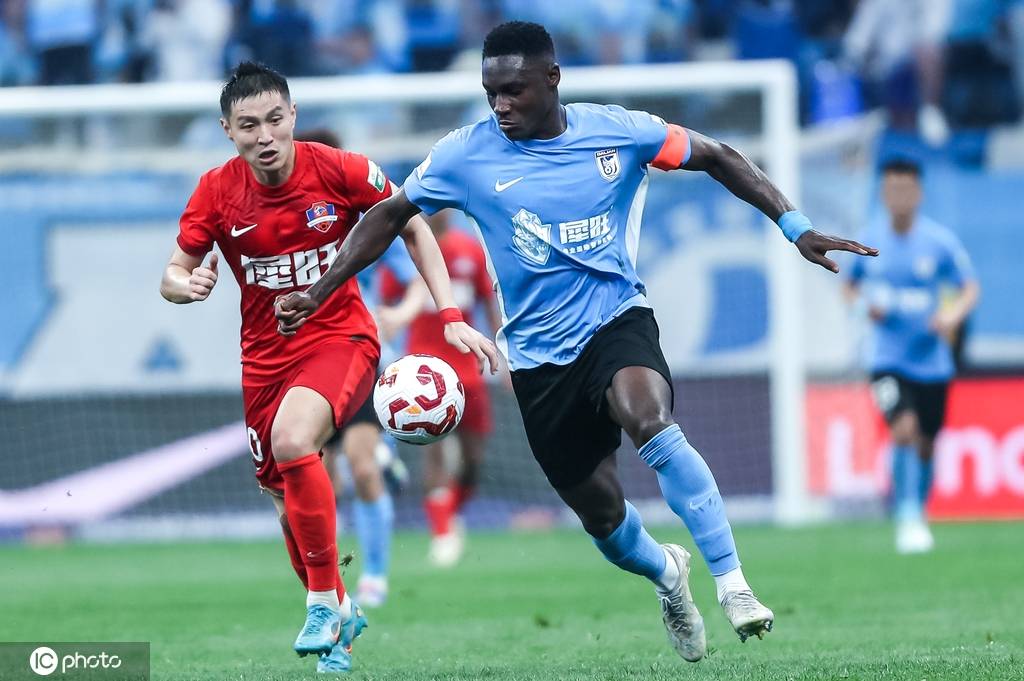 中超-马莱莱助攻20岁朱鹏宇破门 大连英博1-0梅州客家