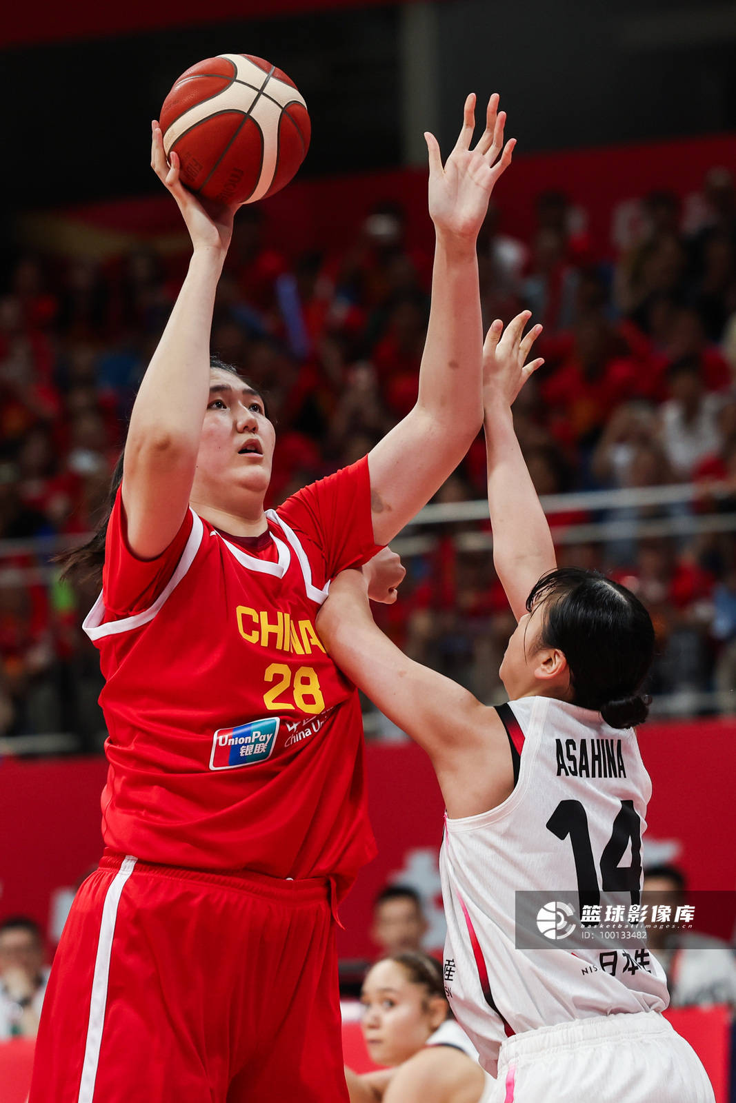 32分大胜！张子宇16+4 中国女篮热身赛再胜日本