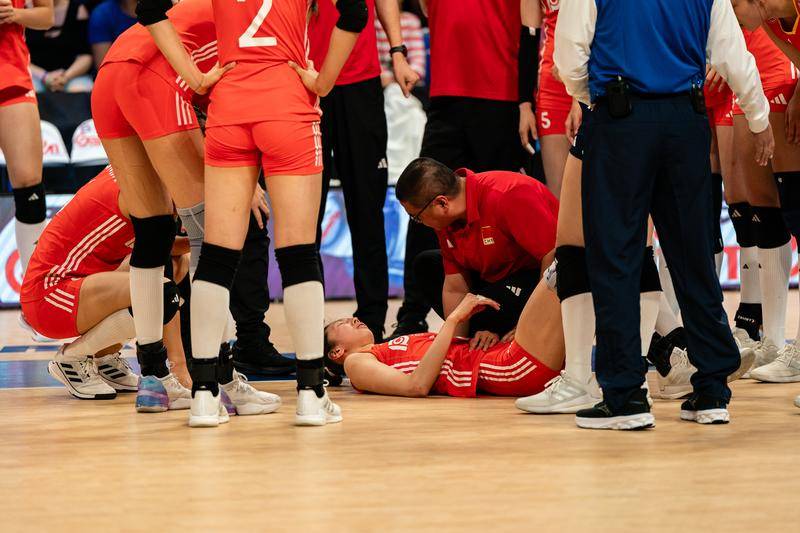 世联赛-女排3-2德国决胜局18-16 庄宇珊狂轰28分冠全场