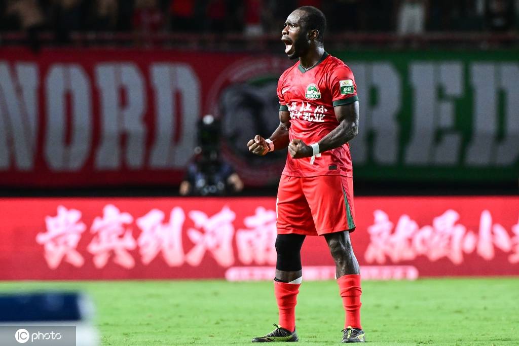 中超-阿奇姆彭双响 河南4-1新鹏城结束6轮不胜