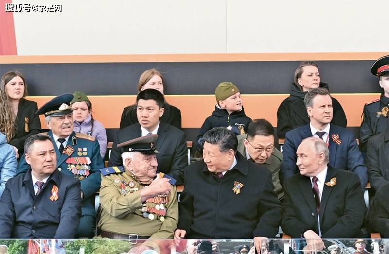 习近平：弘扬伟大抗战精神，向着中华民族伟大复兴的光辉彼岸奋勇前进